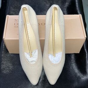 VIVAIA Women's Cream pointed Flats